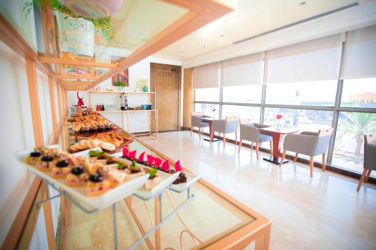 Golden Tulip Hotel Buraidah Al Qassim Buitenkant foto